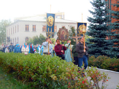 Рождество Пресвятой Богородицы в архиерейском подворье. Увеличить изображение. Размер файла: 248,66 Kb [800X600]