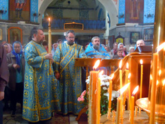 Рождество Пресвятой Богородицы в архиерейском подворье. Увеличить изображение. Размер файла: 235,22 Kb [800X600]