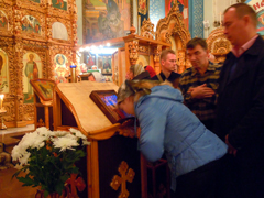 Богослужения в день Покрова Божией Матери. Увеличить изображение. Размер файла: 476,44 Kb [800X600]