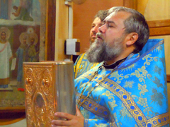 Богослужения в день Покрова Божией Матери. Увеличить изображение. Размер файла: 543,7 Kb [800X600]