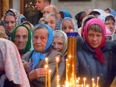 Богослужения в день Покрова Божией Матери. Увеличить изображение. Размер файла: 472,89 Kb [800X600]