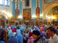 Богослужения в день Покрова Божией Матери. Увеличить изображение. Размер файла: 480,78 Kb [800X600]