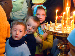 Причащение учащихся воскресной школы Боровецкого храма. Увеличить изображение. Размер файла: 450,88 Kb [800X600]