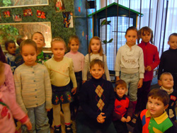 Воскресная школа в театре кукол. Увеличить изображение. Размер файла: 213,59 Kb [800X600]