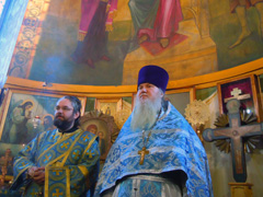 Богослужения в день Введения во храм Пресвятой Богородицы. Увеличить изображение. Размер файла: 230,64 Kb [800X600]