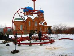 Сборка каркаса нового купола. Увеличить изображение. Размер файла: 186,36 Kb [800X600]