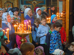 Богослужение в день святителя Николая Чудотворца. Увеличить изображение. Размер файла: 231,77 Kb [800X600]