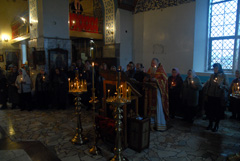 Богослужение в день Димитрия Солунского. Увеличить изображение. Размер файла: 172,9 Kb [800X536]