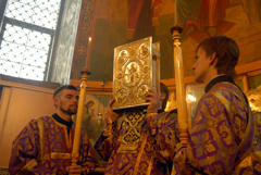 Всенощное бдение и чин Воздвижения Креста. Увеличить изображение. Размер файла: 474,78 Kb [800X536]