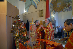 Богослужение в день Димитрия Солунского. Увеличить изображение. Размер файла: 192,32 Kb [800X536]