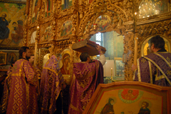 Всенощное бдение и чин Воздвижения Креста. Увеличить изображение. Размер файла: 526,3 Kb [800X536]