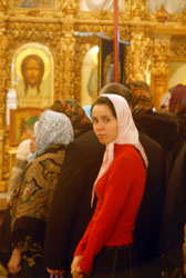 Ночное богослужение в праздник Крещения Господня в Боровецкой церкви. Увеличить изображение. Размер файла: 80,46 Kb [536X800]