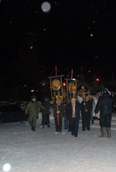 Ночное богослужение в праздник Крещения Господня в Боровецкой церкви. Увеличить изображение. Размер файла: 56,67 Kb [536X800]