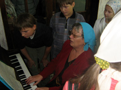 Начало учебного года в детской Воскресной школе. Увеличить Размер файла: 154,93 Kb [800X600]