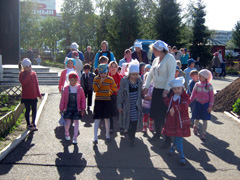 Начало учебного года в детской Воскресной школе. Увеличить Размер файла: 291,96 Kb [800X600]