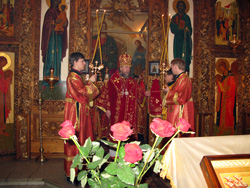 Всенощное бдение в Орловском храме в день Антипасхи. Увеличить изображение. Размер файла: 288,62 Kb [800X600]