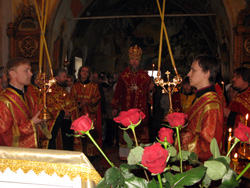 Всенощное бдение в Орловском храме в день Антипасхи. Увеличить изображение. Размер файла: 224,91 Kb [800X600]