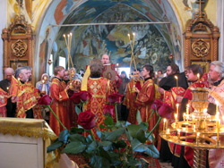 Всенощное бдение в Орловском храме в день Антипасхи. Увеличить изображение. Размер файла: 264,75 Kb [800X600]