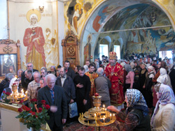 Всенощное бдение в Орловском храме в день Антипасхи. Увеличить изображение. Размер файла: 242,58 Kb [800X600]