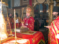 Архиерейское богослужение в Боровецкой церкви в день Антипасхи. Увеличить изображение. Размер файла: 289,5 Kb [800X600]