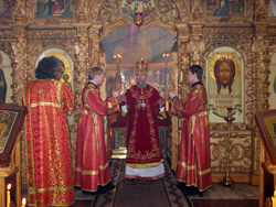 Архиерейское богослужение в Боровецкой церкви в день Антипасхи. Увеличить изображение. Размер файла: 292,36 Kb [800X600]