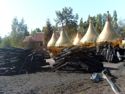 Работы на месте пожара храма в Набережных Челнах. Увеличить изображение. Размер файла: 211,71 Kb [800X600]