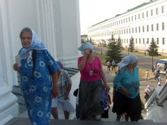 Поездка прихожан на торжества в честь празднования Казанской иконы Божией Матери. Увеличить изображение. Размер файла: 169,18 Kb [800X600]