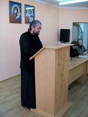 Конференция в Боровецком храме. Увеличить изображение. Размер файла: 102,63 Kb [600X800]