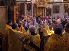 Празднчные богослужения в день памяти святителя Николая. Увеличить изображение. Размер файла: 214,22 Kb [800X600]