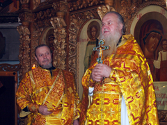 Празднчные богослужения в день памяти святителя Николая. Увеличить изображение. Размер файла: 313,34 Kb [800X600]