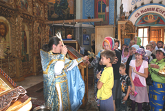 Молебен на начало нового учебного года. Увеличить изображение. Размер файла:581,55 Kb [800X536]