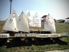 Воскресная школа под алыми парусами. Увеличить изображение. Размер файла: 198,45 Kb [800X600]