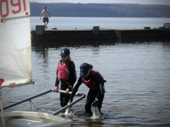 Воскресная школа под алыми парусами. Увеличить изображение. Размер файла: 157,35 Kb [800X600]