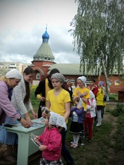 Открытие «Нашей смены». Увеличить изображение. Размер файла: 186,58 Kb [600X800]