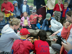 Открытие «Нашей смены». Увеличить изображение. Размер файла: 243,15 Kb [800X600]