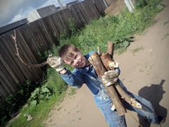 "Наша смена" при Боровецком храме. Увеличить изображение. Размер файла: 250,23 Kb [800X600]