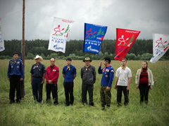 "Наша смена" при Боровецком храме. Увеличить изображение. Размер файла: 231,59 Kb [800X600]