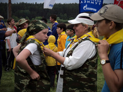 "Наша смена" при Боровецком храме. Увеличить изображение. Размер файла: 199,86 Kb [800X600]