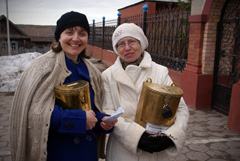 Благотворительная ярмарка в день Вербного воскресенья. Увеличить изображение. Размер фала: 185,83 Kb [800X536]