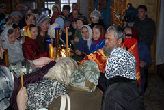 Благодатный огонь в Набережных Челнах. Увеличить изображение. Размер файла: 222,06 Kb [800X536]