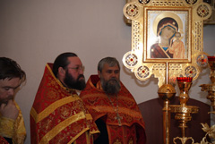 Архиерейское богослужение в храме Серафима Саровского. Увеличить изображение. Размер файла: 228201,77 Kb [800X536]