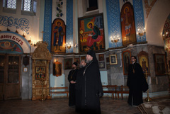 Посещение архиерея Свято-Вознесенского собора. Увеличить изображение. Размер файла: 206,16 Kb [800X536]