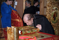 Посещение архиерея Свято-Вознесенского собора. Увеличить изображение. Размер файла: 216,93 Kb [800X536]