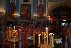 Архиерейское служение в Свято-Вознесенском храме. Увеличить изображение. Размер файла: 227,75 Kb [800X536]