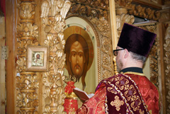 Архиерейское служение в Свято-Вознесенском храме. Увеличить изображение. Размер файла: 259,4 Kb [800X536]