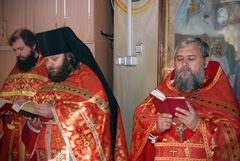 Архиерейское служение в Свято-Вознесенском храме. Увеличить изображение. Размер файла: 250,77 Kb [800X536]