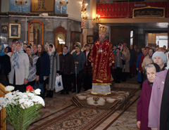 Архиерейское служение в Свято-Вознесенском храме. Увеличить изображение. Размер файла: 264,88 Kb [800X617]
