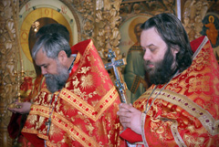 Архиерейское служение в Свято-Вознесенском храме. Увеличить изображение. Размер файла: 291,02 Kb [800X536]
