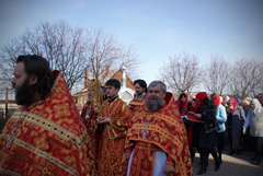 Архиерейское служение в Свято-Вознесенском храме. Увеличить изображение. Размер файла: 252,18 Kb [800X536]