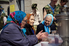 Концерт по случаю празднования Дня Победы. Увеличить изображение. Размер файла: 212,72 Kb [800X536]